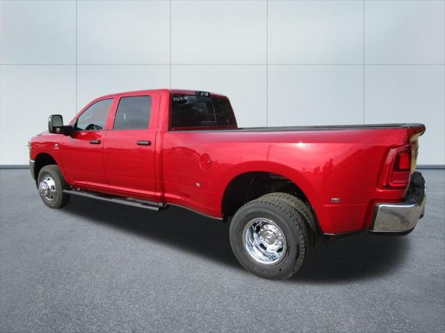 2026 RAM Ram 3500 RAM 3500 TRADESMAN CREW CAB 4X4 8 BOX