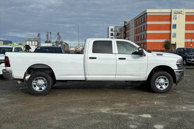 2026 RAM Ram 2500 RAM 2500 TRADESMAN CREW CAB 4X4 8 BOX