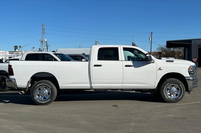 2026 RAM Ram 2500 RAM 2500 TRADESMAN CREW CAB 4X4 8 BOX 2026 RAM Ram 2500 RAM 2500 TRADESMAN CREW CAB 4X4 8 BOX