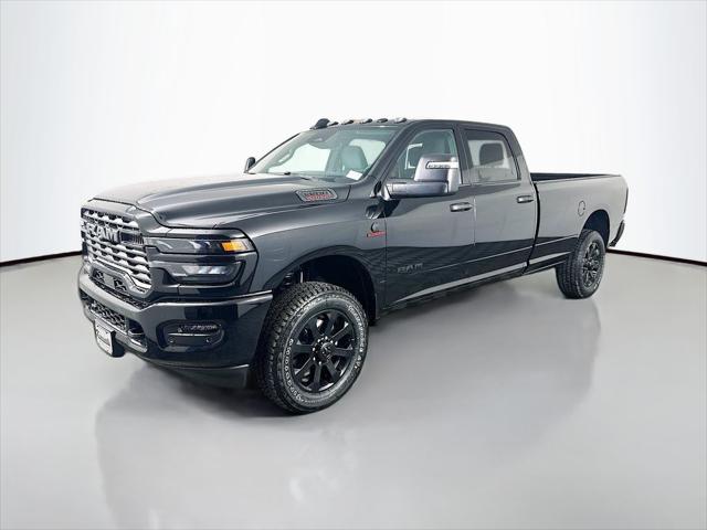 2026 RAM 3500 RAM 3500 BIG HORN CREW CAB 4X4 8 BOX