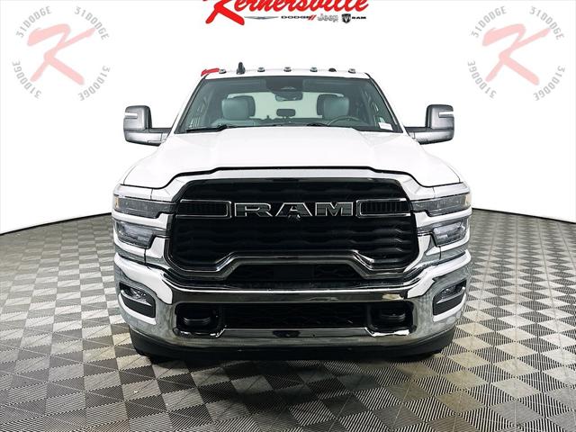 2026 RAM Ram 3500 Chassis Cab RAM 3500 TRADESMAN CREW CAB CHASSIS 4X4 60 CA 2026 RAM Ram 3500 Chassis Cab RAM 3500 TRADESMAN CREW CAB CHASSIS 4X4 60 CA
