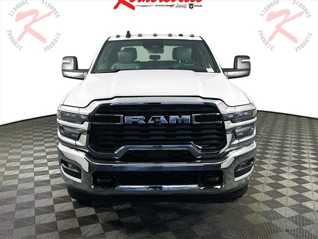 2026 RAM Ram 3500 Chassis Cab RAM 3500 TRADESMAN CREW CAB CHASSIS 4X4 60 CA