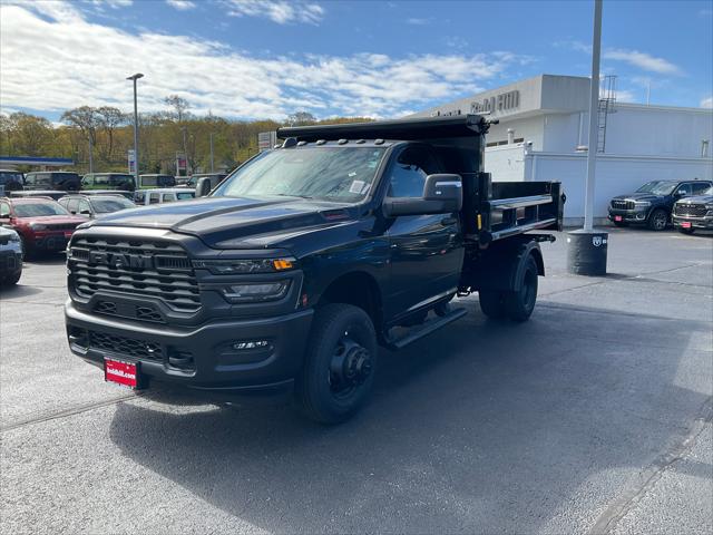 2026 RAM Ram 3500 Chassis Cab RAM 3500 TRADESMAN CHASSIS REGULAR CAB 4X4 60 CA 2026 RAM Ram 3500 Chassis Cab RAM 3500 TRADESMAN CHASSIS REGULAR CAB 4X4 60 CA