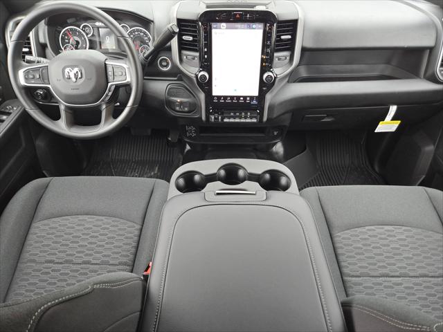 2026 RAM Ram 2500 RAM 2500 TRADESMAN CREW CAB 4X4 64 BOX