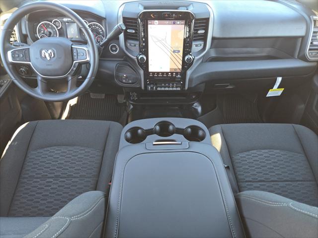 2026 RAM Ram 2500 RAM 2500 TRADESMAN CREW CAB 4X4 64 BOX