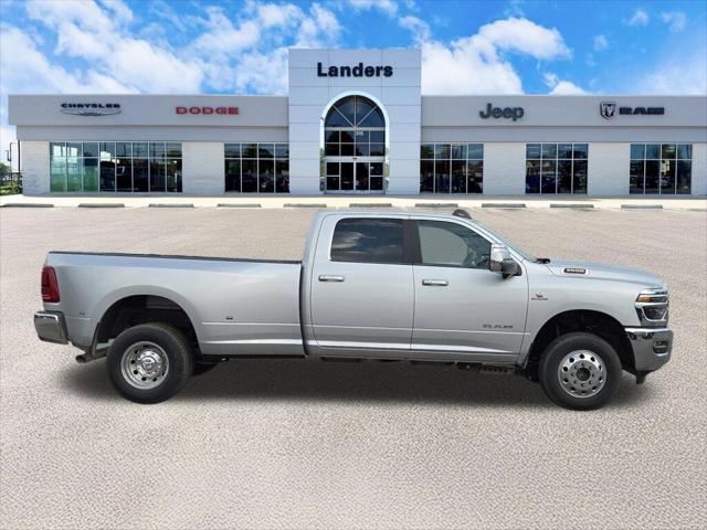2026 RAM Ram 3500 RAM 3500 LARAMIE CREW CAB 4X4 8 BOX