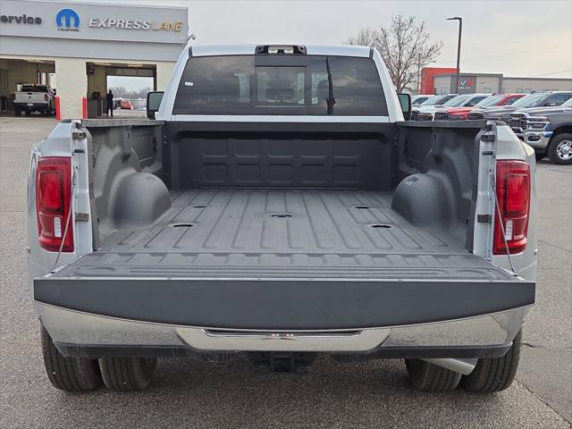 2026 Ram 3500 Laramie Crew Cab 4x4 8' Box