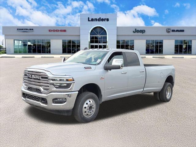 2026 Ram 3500 Laramie Crew Cab 4x4 8' Box