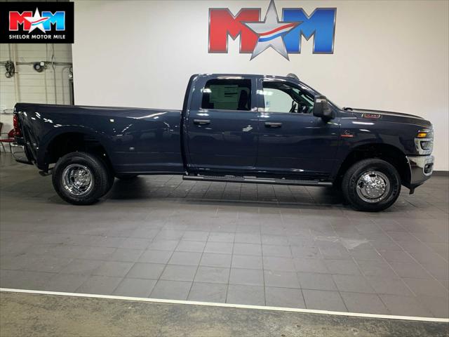2026 RAM Ram 3500 RAM 3500 TRADESMAN CREW CAB 4X4 8 BOX