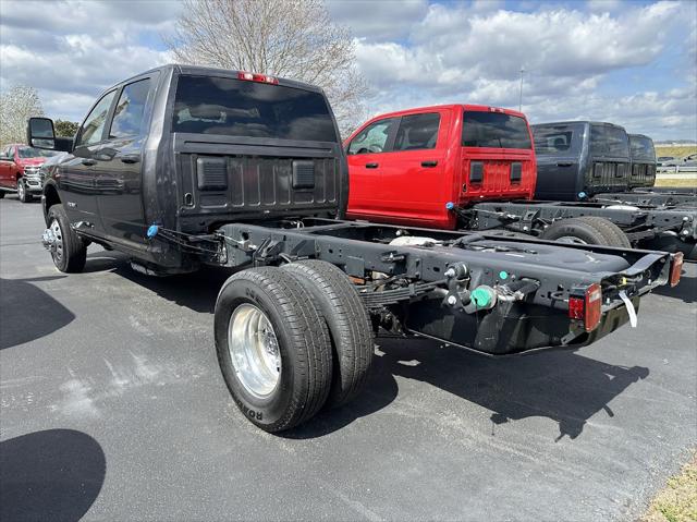 2026 RAM Ram 3500 Chassis Cab RAM 3500 BIG HORN CREW CAB CHASSIS 4X4 60 CA
