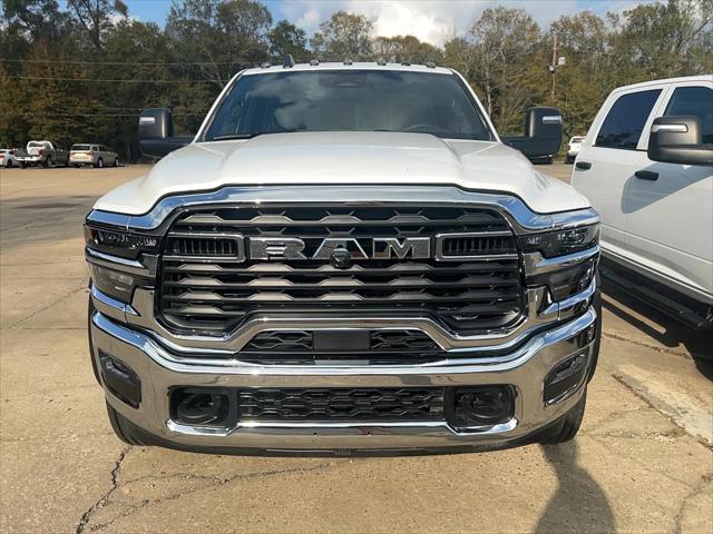 2026 RAM Ram 5500 Chassis Cab RAM 5500 TRADESMAN CHASSIS REGULAR CAB 4X2 60 CA 2026 RAM Ram 5500 Chassis Cab RAM 5500 TRADESMAN CHASSIS REGULAR CAB 4X2 60 CA