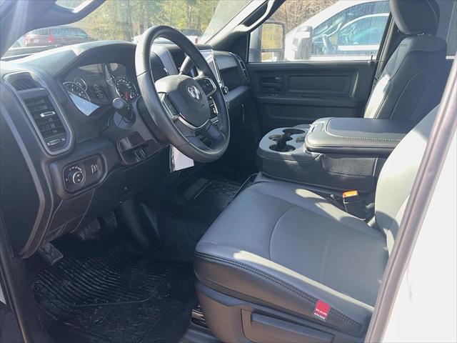 2026 Ram 3500 Chassis Cab Tradesman/Big Horn