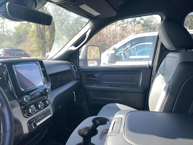 2026 Ram 3500 Chassis Cab Tradesman/Big Horn