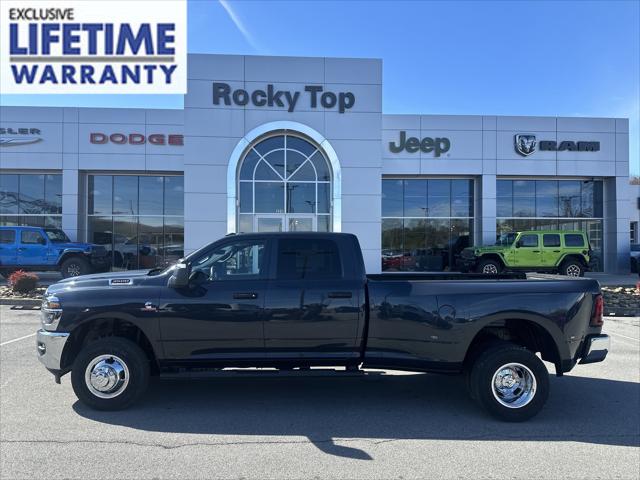 2026 RAM Ram 3500 RAM 3500 TRADESMAN CREW CAB 4X4 8 BOX