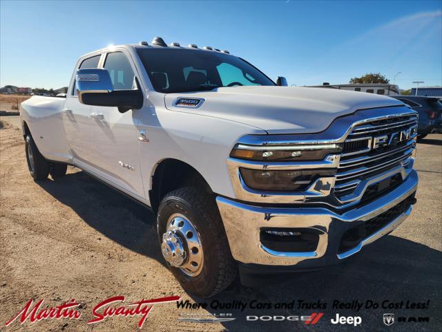 2026 RAM Ram 3500 RAM 3500 LARAMIE CREW CAB 4X4 8 BOX