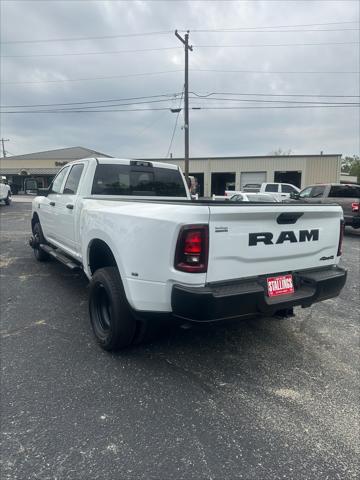 2026 Ram 3500 Tradesman Crew Cab 4x4 8' Box