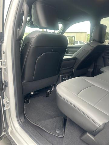 2026 Ram 3500 Tradesman Crew Cab 4x4 8' Box