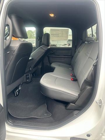 2026 Ram 3500 Tradesman Crew Cab 4x4 8' Box