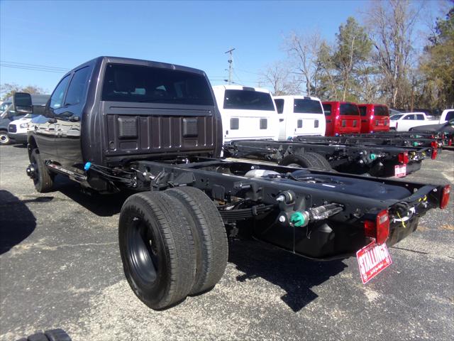 2026 RAM Ram 3500 Chassis Cab RAM 3500 TRADESMAN CREW CAB CHASSIS 4X4 60 CA