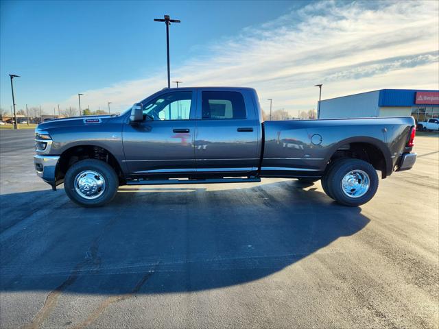 2026 RAM Ram 3500 RAM 3500 TRADESMAN CREW CAB 4X4 8 BOX