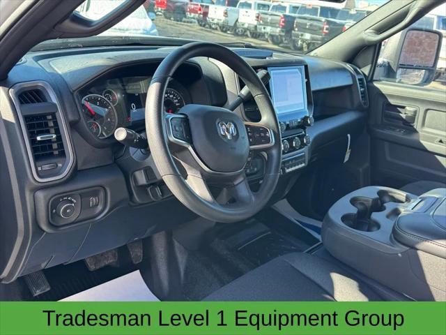 2026 RAM Ram 3500 Chassis Cab RAM 3500 TRADESMAN CREW CAB CHASSIS 4X4 60 CA 2026 RAM Ram 3500 Chassis Cab RAM 3500 TRADESMAN CREW CAB CHASSIS 4X4 60 CA