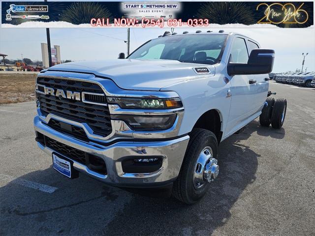 2026 RAM Ram 3500 Chassis Cab RAM 3500 TRADESMAN CREW CAB CHASSIS 4X4 60 CA