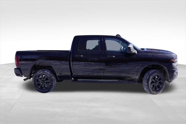 2026 RAM Ram 2500 RAM 2500 BLACK EXPRESS CREW CAB 4X4 64 BOX