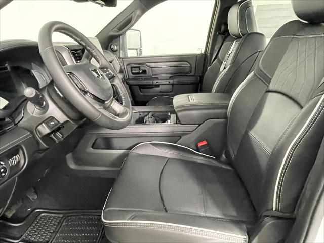 2026 RAM Ram 3500 RAM 3500 LIMITED CREW CAB 4X4 8 BOX 2026 RAM Ram 3500 RAM 3500 LIMITED CREW CAB 4X4 8 BOX