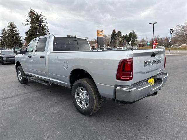2026 RAM Ram 3500 RAM 3500 TRADESMAN CREW CAB 4X4 8 BOX