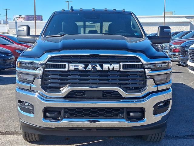 2026 RAM Ram 2500 RAM 2500 TRADESMAN CREW CAB 4X4 64 BOX 2026 RAM Ram 2500 RAM 2500 TRADESMAN CREW CAB 4X4 64 BOX