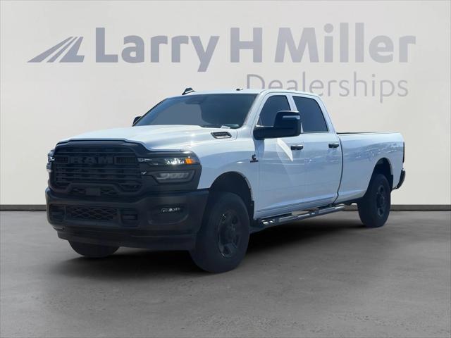 2026 RAM Ram 3500 RAM 3500 TRADESMAN CREW CAB 4X4 8 BOX