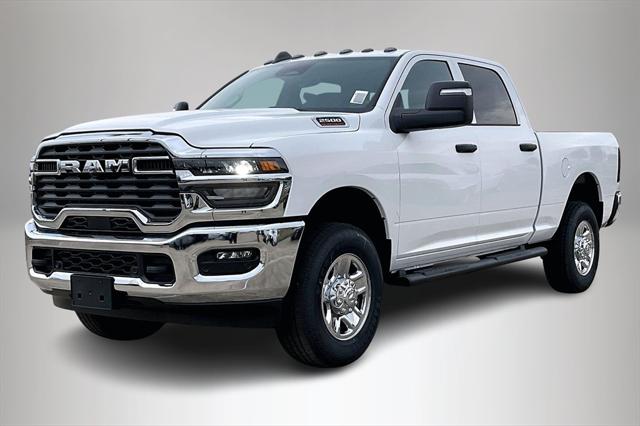 2026 RAM Ram 2500 RAM 2500 TRADESMAN CREW CAB 4X4 64 BOX