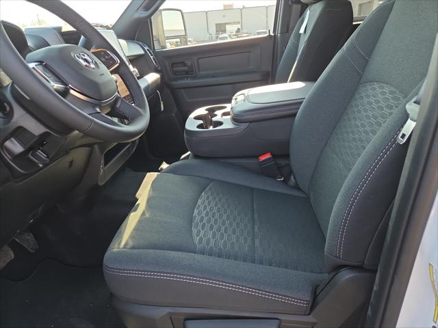 2026 Ram 3500 Tradesman Crew Cab 4x4 8 Box