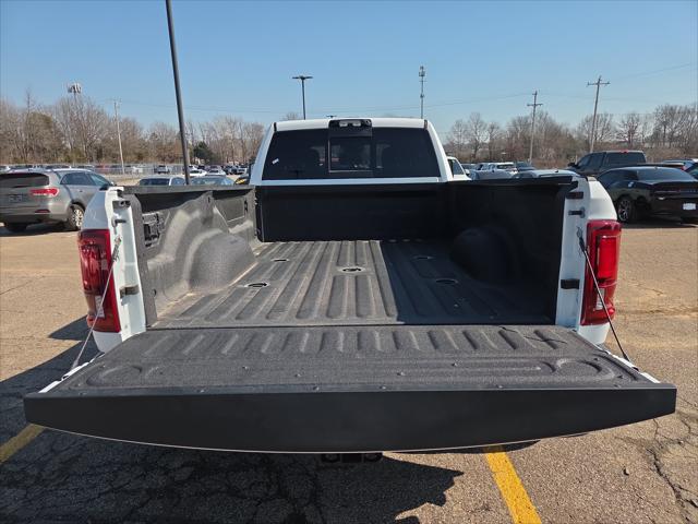 2026 Ram 3500 Tradesman Crew Cab 4x4 8 Box