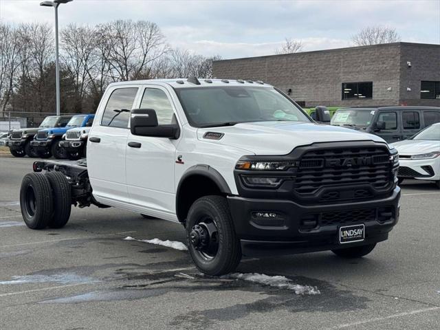 2026 RAM Ram 3500 Chassis Cab RAM 3500 TRADESMAN CREW CAB CHASSIS 4X4 60 CA