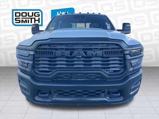 2026 RAM Ram 3500 RAM 3500 TRADESMAN CREW CAB 4X4 8 BOX