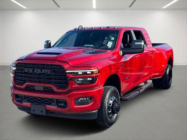 2026 RAM Ram 3500 RAM 3500 LARAMIE MEGA CAB 4X4 64 BOX