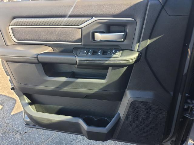 2026 Ram 3500 Big Horn Crew Cab 4x4 8' Box
