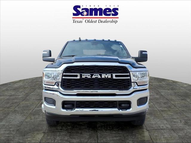 2024 RAM 3500 Tradesman Crew Cab 4x4 8 Box 2024 RAM 3500 Tradesman Crew Cab 4x4 8 Box