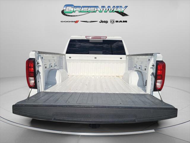 2021 GMC Sierra 1500 2WD Crew Cab Short Box SLE 2021 GMC Sierra 1500 2WD Crew Cab Short Box SLE