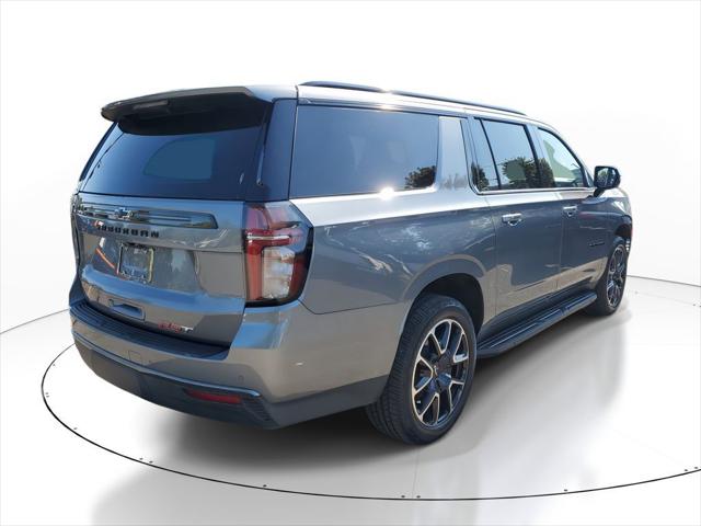 2022 Chevrolet Suburban 4WD RST