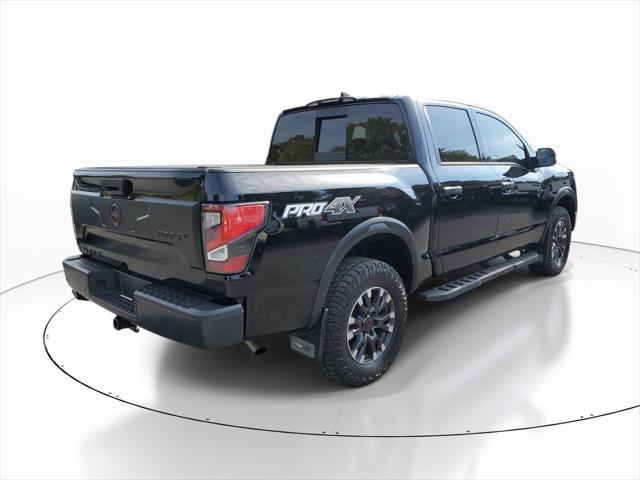 2023 Nissan TITAN Crew Cab PRO-4X 4x4 2023 Nissan TITAN Crew Cab PRO-4X 4x4