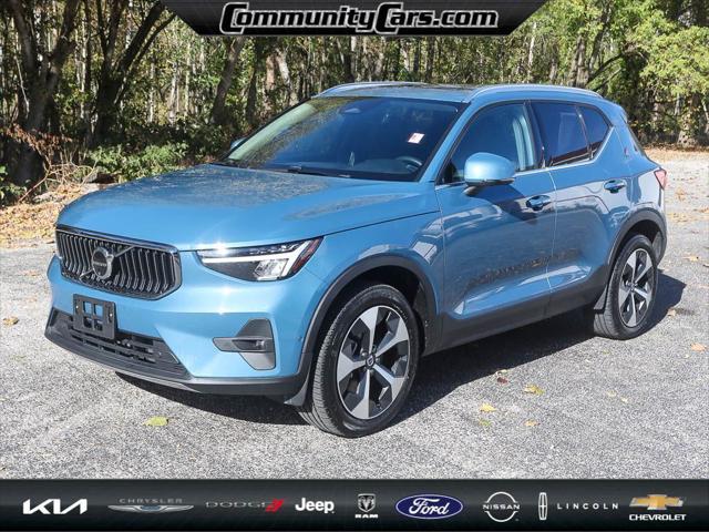 2024 Volvo XC40 B5 Plus Bright Theme 2024 Volvo XC40 B5 Plus Bright Theme