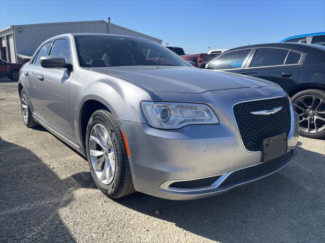 2015 Chrysler 300 Limited 2015 Chrysler 300 Limited
