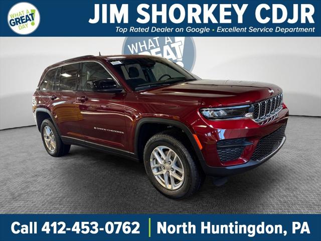 2025 Jeep Grand Cherokee GRAND CHEROKEE LAREDO X 4X4