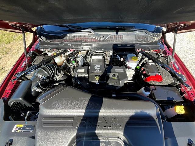 2022 RAM 2500 Tradesman Crew Cab 4x4 64 Box 2022 RAM 2500 Tradesman Crew Cab 4x4 64 Box