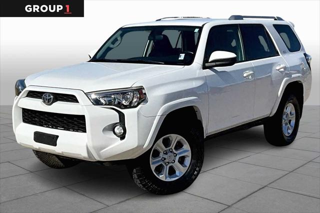 2015 Toyota 4Runner SR5 2015 Toyota 4Runner SR5