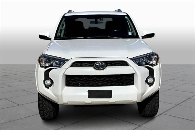 2015 Toyota 4Runner SR5 2015 Toyota 4Runner SR5