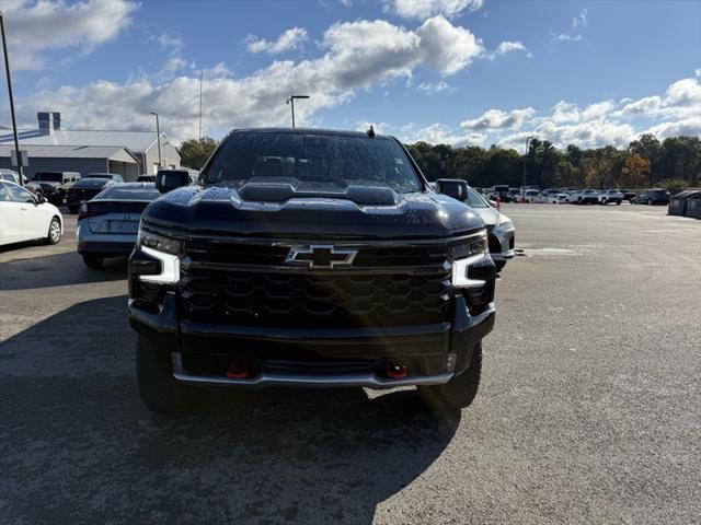 2023 Chevrolet Silverado 1500 4WD Crew Cab Short Bed ZR2
