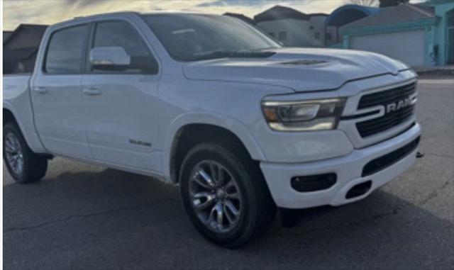 2019 RAM 1500 Laramie Crew Cab 4x4 57 Box 2019 RAM 1500 Laramie Crew Cab 4x4 57 Box